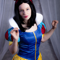 Schneewittchen Prinzessin buchen zum Kinderschminken